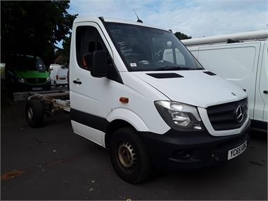 MERCEDES-BENZ SPRINTER 313CDI MEDIUM DIESEL 3.5t Chassis Cab 7G-Tronic Diesel - WHITE - YC65KBN - 2 Door Chassis Cab