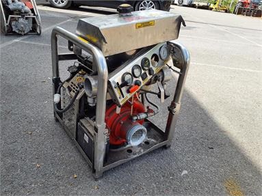 UNKNOWN MAKE PORTABLE PUMP Petrol - SILVER - CFSC176 - 1 Door Plant Item