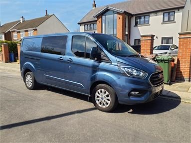FORD TRANSIT CUSTOM 320 L2 DIESEL FWD 2.0 EcoBlue 130ps Low Roof D/Cab Limited Van Diesel - BLUE - YM70RHV - Panel Van