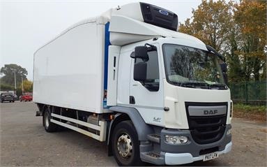 DAF LF260 4X2 REST CAB EURO 6 FRIDGE BOX 2 Seats Day cab Steel Susp 24ft Diesel - WHITE - PK17LFW - Fridge Box Van Body