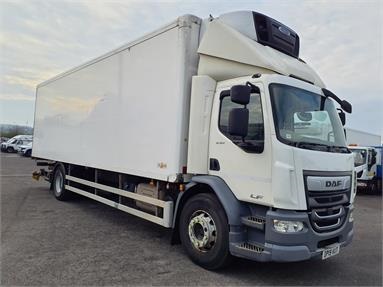 DAF LF230 4X2 DAY EURO 6 FRIDGE BOX Diesel - WHITE - DP19VUT - 2 Door Fridge Box Van Body