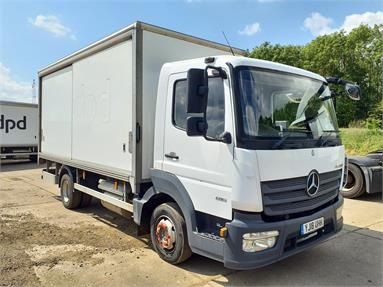 MERCEDES-BENZ ATEGO 816 4X2 DAY EURO 6 SLIDE-SIDE GRP BOX 2 Seats GRP Body Day cab Steel Susp 16ft Diesel - WHITE - YJ18UHH - 2 Door Box Body