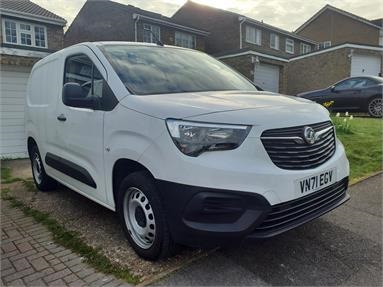 VAUXHALL COMBO CARGO L1 DIESEL 2300 1.5 Turbo D 100ps H1 Dynamic Van Diesel - WHITE - VN71EGV - Panel Van