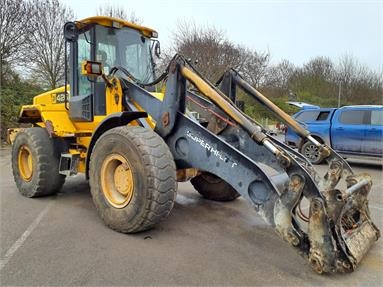 JCB 426 LOADING SHOVEL Diesel - YELLOW - E0532689 - Plant Item