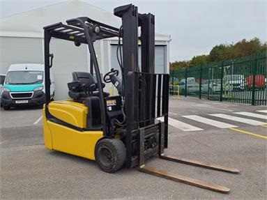 YALE ERP 18 VT MWB E2130 FORKLIFT Electric - YELLOW - B04657K - Plant Item