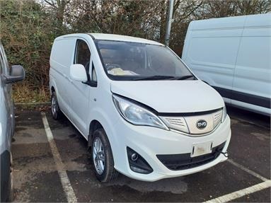 BYD ETP3 ELECTRIC 100kW 45kWh Auto Electric - WHITE - YP74OPV - 5 Door Panel Van