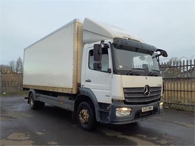 MERCEDES-BENZ ATEGO 1321 BOX 2 Seats GRP Body Steel Susp 20ft Diesel - WHITE - SJ17SWX - 2 Door Box Body
