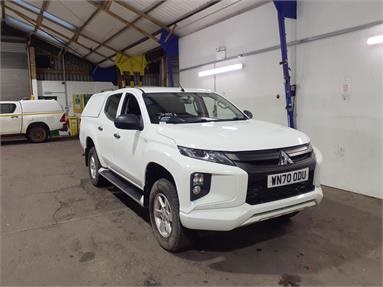 MITSUBISHI L200 DIESEL Double Cab DI-D 150 4Life 4WD Diesel - WHITE - WN70ODU - 5 Door Pick Up Body