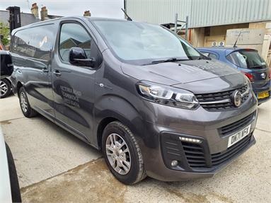 VAUXHALL VIVARO L2 DIESEL 3100 2.0d 145PS Sportive H1 Van Diesel - GREY - DN71WFX - 6 Door Panel Van