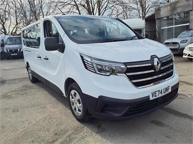 RENAULT TRAFIC LL30 ADVANCE BLUE DCI LL30 ADVANCE DCI Diesel - White - VE74UMF - 5 Door Window Van