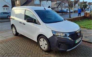 NISSAN TOWNSTAR ACENTA EV ACENTA L1 Electric - White - FT24OFH - 6 Door Panel Van