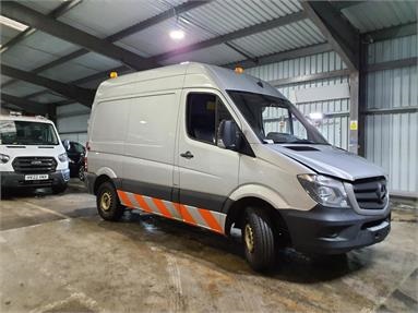 MERCEDES-BENZ SPRINTER 313CDI MEDIUM DIESEL 3.5t Van Diesel - SILVER - WR65SLU - 5 Door Panel Van