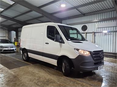 MERCEDES-BENZ SPRINTER 315CDI L1 DIESEL FWD 3.5t H1 Progressive Van Diesel - WHITE - YH23JXV - 5 Door Panel Van