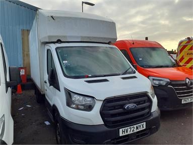 FORD TRANSIT 350 L3 DIESEL FWD 2.0 EcoBlue 130ps Chassis Cab 13.5ft Diesel - WHITE - HV72MYX - 3 Door Luton Box Body