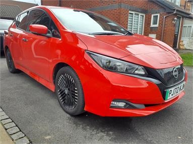 NISSAN LEAF HATCHBACK 110kW N-Connecta 39kWh 5dr Auto Electric - RED - PJ72KJN - 5 Door Hatchback