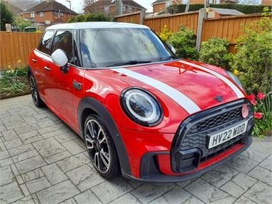 MINI HATCHBACK 1.5 Cooper Sport 5dr Petrol - RED - HV22WDD - 5 Door Hatchback