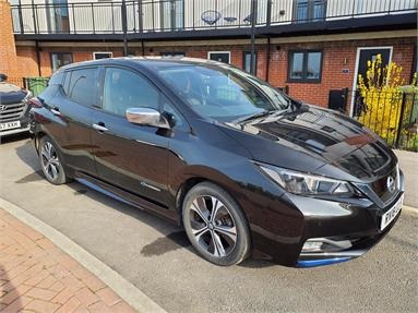 NISSAN LEAF 110kW N-Connecta 40kWh 5dr Auto Electric - BLACK - RV18ULB - 5 Door Hatchback