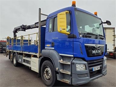 MAN TGS26.360 6X2 DAY EURO 6 DROPSIDE REAR CRANE 2 Seats Alloy Body Double Cab Air Susp Diesel - BLUE - DG17WYV - 2 Door Dropside Body