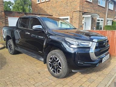 TOYOTA HILUX DIESEL Invincible D/Cab Pick Up 2.8 D-4D Auto Diesel - BLACK - GY23EDU - Pick Up Body