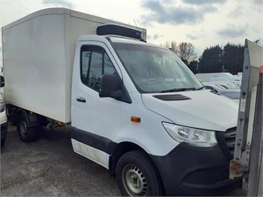 MERCEDES-BENZ SPRINTER 315CDI L2 DIESEL RWD 3.5t Progressive Chassis Cab 9G-Tronic Diesel - WHITE - PK70WFF - 3 Door Fridge Box Van Body
