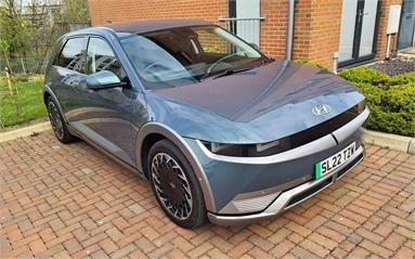 HYUNDAI IONIQ 5 225kW Ultimate 73 kWh 5dr AWD Auto [Tech] Electric - GREEN - SL22TZW - 5 Door Estate