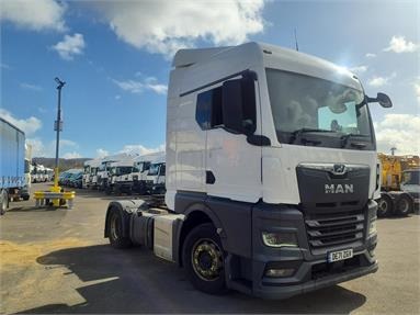 MAN TGX 18.430 4X2 H/ROOF SLEEPER EURO 6 TRACTOR UNIT 2 Seats Sleep Cab Air Susp Diesel - WHITE - DE71ZGV - 2 Door Tractor Unit
