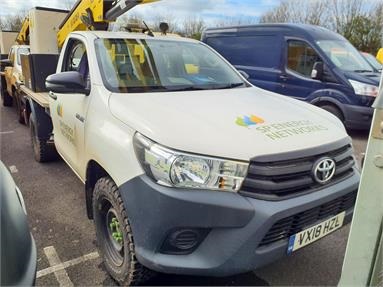 TOYOTA HILUX DIESEL Active Pick Up 2.4 D-4D Diesel - WHITE - VX18HZL - Pick Up Body