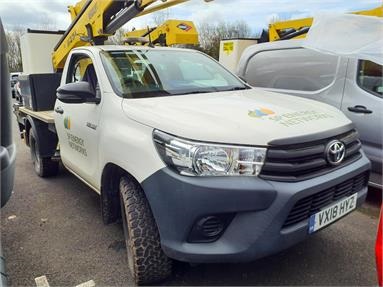 TOYOTA HILUX DIESEL Active Pick Up 2.4 D-4D Diesel - WHITE - VX18HYZ - Pick Up Body