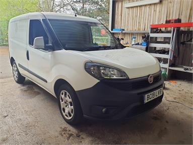 FIAT DOBLO CARGO SWB PETROL 1.4 16V SX Van Start Stop Petrol - WHITE - BC19LVR - Panel Van