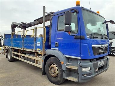 MAN TGM 18.250 4X2 DAY EURO 6 DROPSIDE REAR CRANE 2 Seats Alloy Body Day cab Steel Susp 20ft Diesel - BLUE - DK17LGO - 2 Door Dropside Body