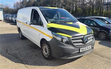 MERCEDES-BENZ VITO L2 DIESEL RWD 114CDI Progressive Van 9G-Tronic Diesel - WHITE - NA22WJU - 6 Door Panel Van