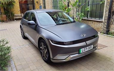 HYUNDAI IONIQ 5 ELECTRIC HATCHBACK 225kW Premium 73 kWh 5dr AWD Auto Electric - GREY - LO71OOE - 5 Door Estate