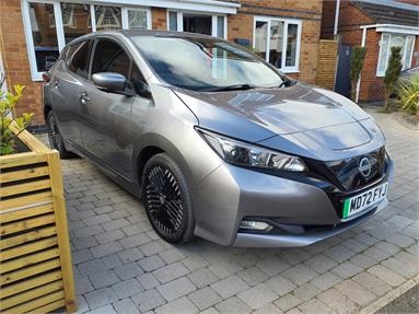 NISSAN LEAF HATCHBACK 110kW N-Connecta 39kWh 5dr Auto Electric - GREY - MD72FYJ - 5 Door Hatchback
