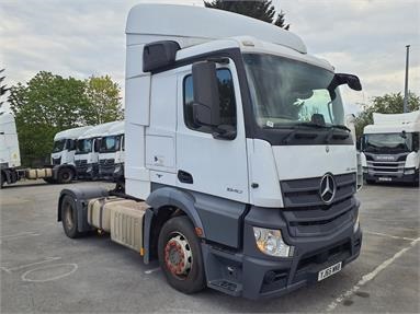 MERCEDES-BENZ ACTROS 1840 4X2 SLEEPER EURO 6 TRACTOR UNIT 2 Seats Sleep Cab Air Susp Diesel - WHITE - YJ65WNB - 2 Door Tractor Unit