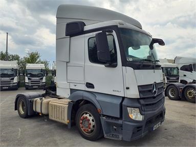 MERCEDES-BENZ ACTROS 1840 4X2 SLEEPER EURO 6 TRACTOR UNIT Sleep Cab Air Susp Diesel - WHITE - YJ65WHV - 2 Door Tractor Unit