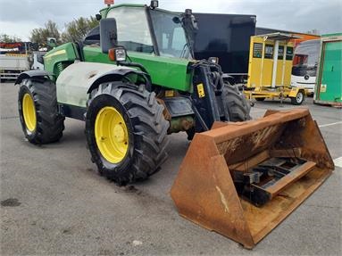 JOHN DEERE 3200   TELEHANDLER WITH BUCKET & FORKS Diesel - GREEN - CX02CXD - Plant Item