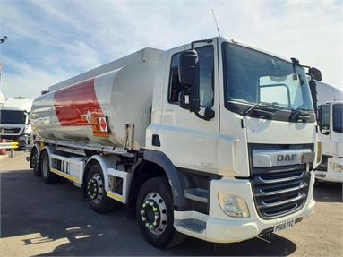 DAF CF410 8X2 DAY EURO 6 5-COMP 20400 LITRE FUEL TANKER 2 Seats Steel Body Day cab Air Susp 22ft Diesel - WHITE - PO69ZVZ - 2 Door Tanker Body