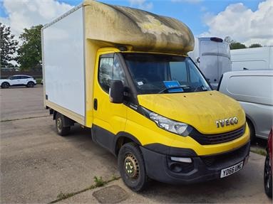 IVECO DAILY 35S13 DIESEL 2.3 Luton 3450 WB Hi-Matic Diesel - YELLOW - YD66UMC - 3 Door Luton Box Body