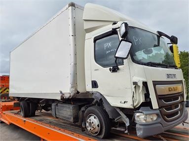 DAF LF190 4X2 DAY EURO 6 - CAT B - PARTS ONLY GRP BOX 3 Seats GRP Body Day cab Steel Susp 21ft Diesel - WHITE - DX73TXT - 2 Door Box Body