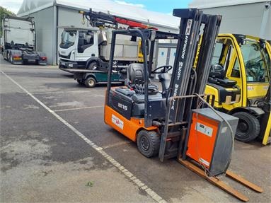 DOOSAN B15-T5 1.5TON FORKLIFT WITH CHARGER Electric - RED - H700932 - Plant Item