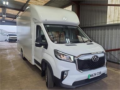 MAXUS E DELIVER 9 MWB ELECTRIC FWD 150kW Chassis Cab 65kWh N2 Auto Electric - WHITE - MA24CXR - 2 Door Luton Box Body