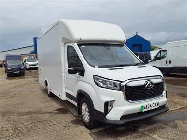MAXUS E DELIVER 9 MWB ELECTRIC FWD 150kW Chassis Cab 65kWh N2 Auto Electric - WHITE - MA24CXW - 3 Door Luton Box Body