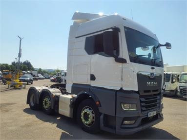 MAN TGX26.470 6X2 H/ROOF SLEEPER EURO 6 TRACTOR UNIT 2 Seats Sleep Cab Air Susp Diesel - WHITE - NX71SFK - 2 Door Tractor Unit