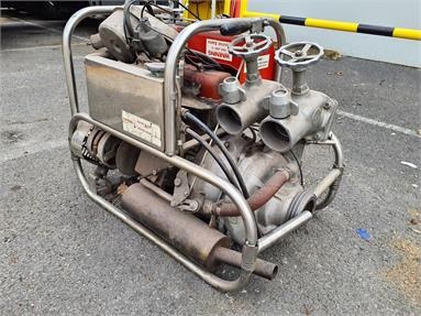 ANGUS LW1200 SUPER PORTABLE PUMP Petrol - SILVER - DMB907X - Plant Item