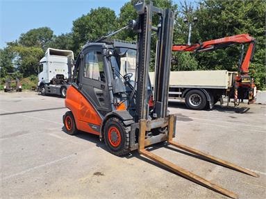 LINDE H50 5-TON FORKLIFT WITH CAB LPG - RED - 4Y01045 - Plant Item