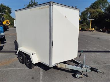 BLUELINE GRP BOX TRAILER WITH RAMP TANDEM AXLE Not Specified - WHITE - SGT31029 - Plant Item