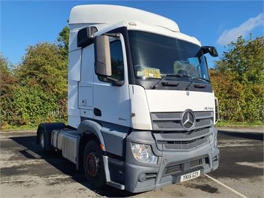 MERCEDES-BENZ ACTROS 1840 4X2 SLEEPER EURO 6 TRACTOR UNIT 2 Seats Sleep Cab Air Susp Diesel - WHITE - YK15GZV - 2 Door Tractor Unit