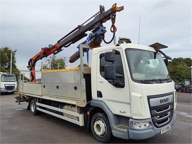 DAF LF210 4X2 DAY EURO 6 12-TON POLE ERECTION UNIT REAR CRANE & AUGER 3 Seats GRP Body Day cab Air Susp 19ft Diesel - WHITE - HY71DMU - 2 Door Specialist Body / Unit