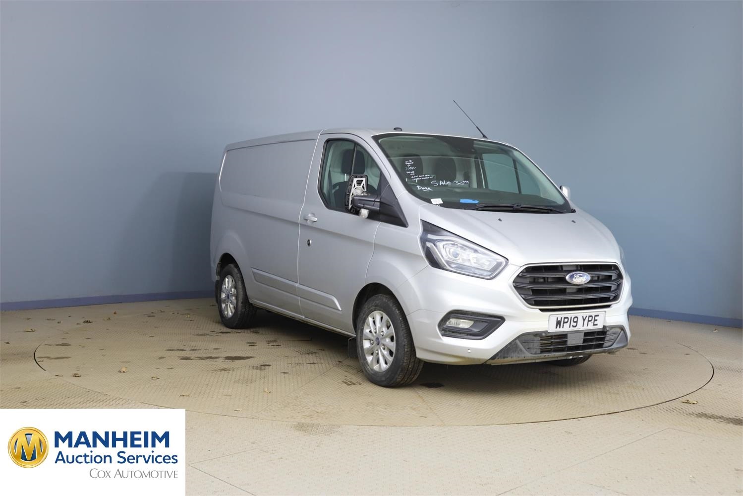 FORD
TRANSIT CUSTOM 300 L1 DIESEL FWD
2.0 EcoBlue 130ps Low Roof Limited Van