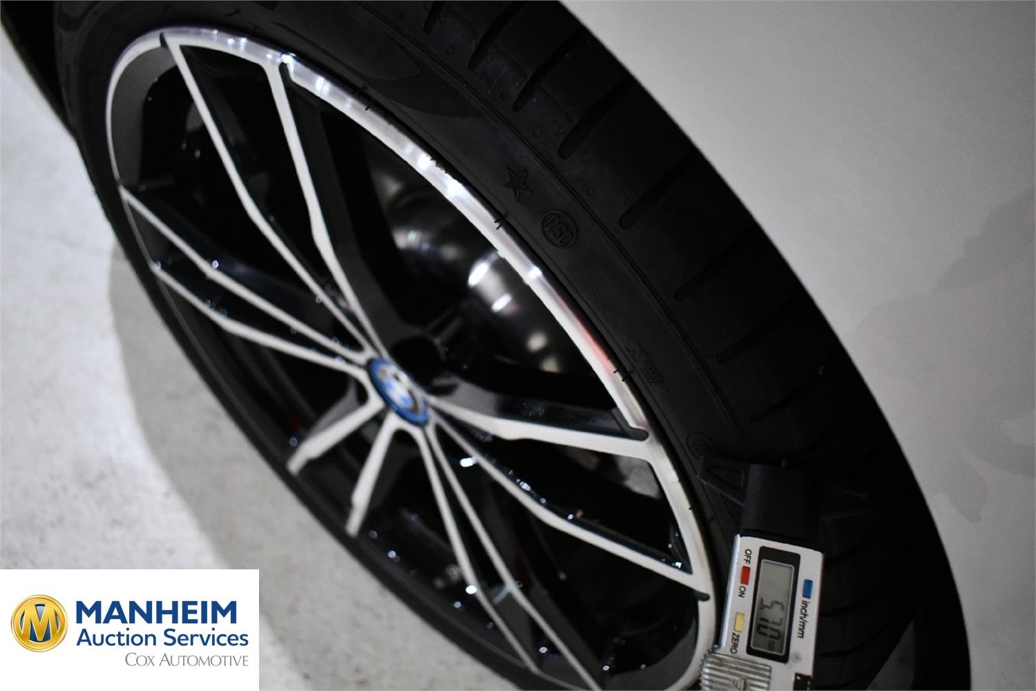 Foto BMW 330e xDrive Touring (G21) 23